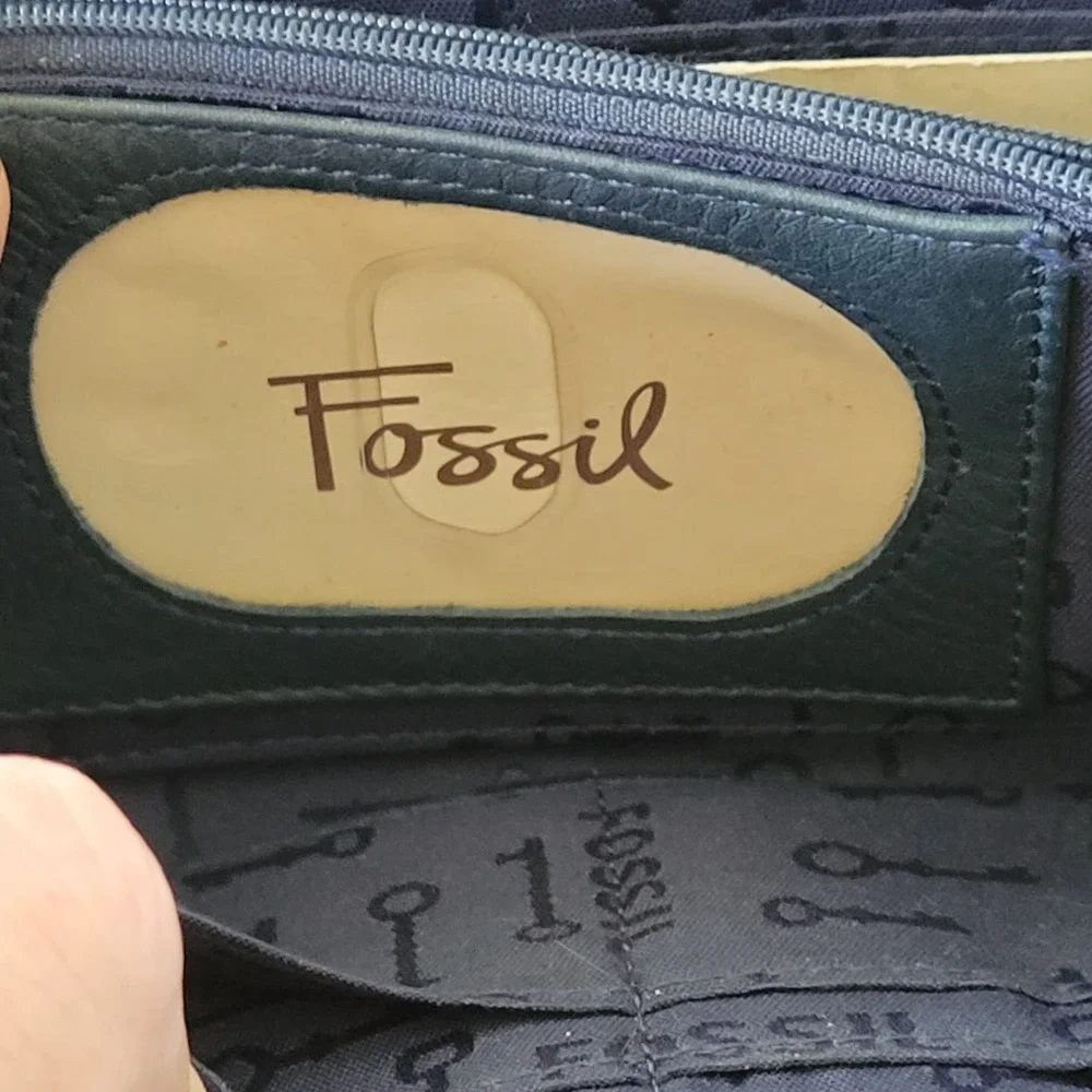 Fossil wallet black